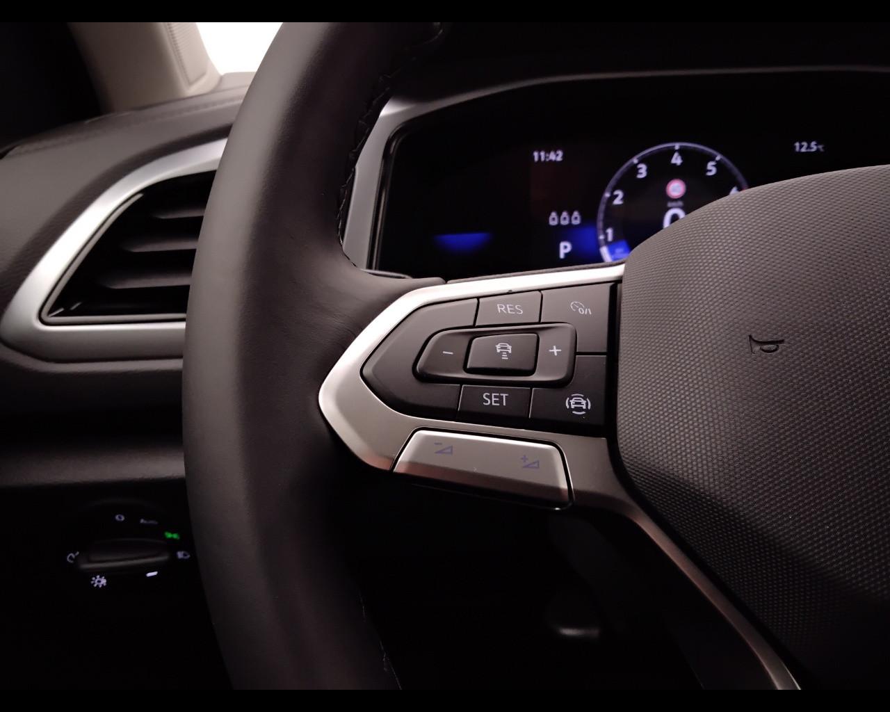 VOLKSWAGEN T-Roc 2022 - T-Roc 1.5 tsi Edition Plus dsg