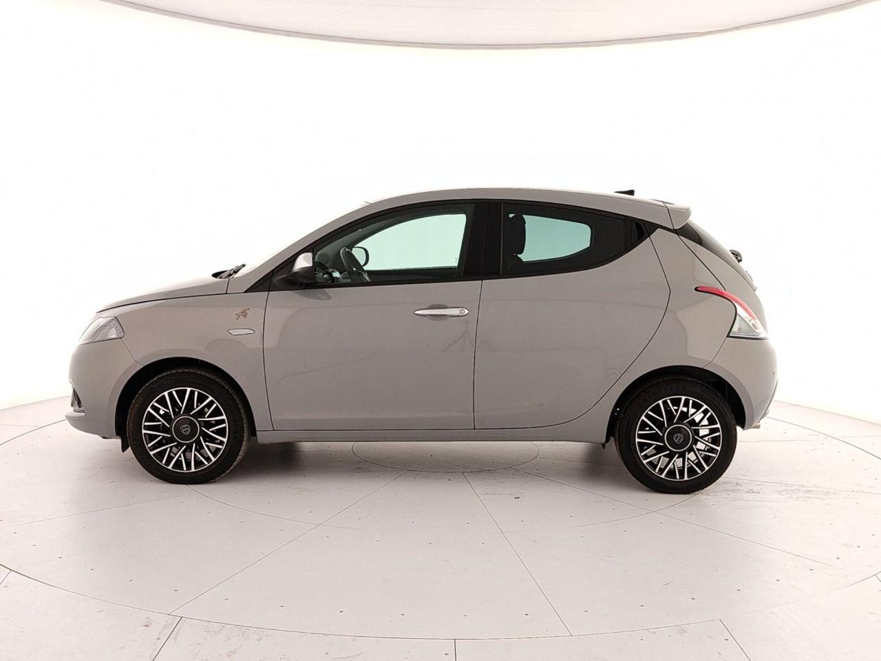 Lancia Ypsilon 1.0 FireFly 5 porte S&S Hybrid Ecochic A. Ferretti