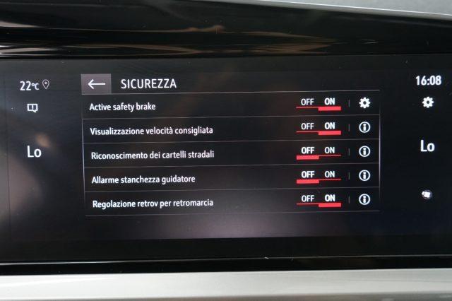 OPEL Grandland 1.5 diesel Ecotec aut. AT8 Business Elegance