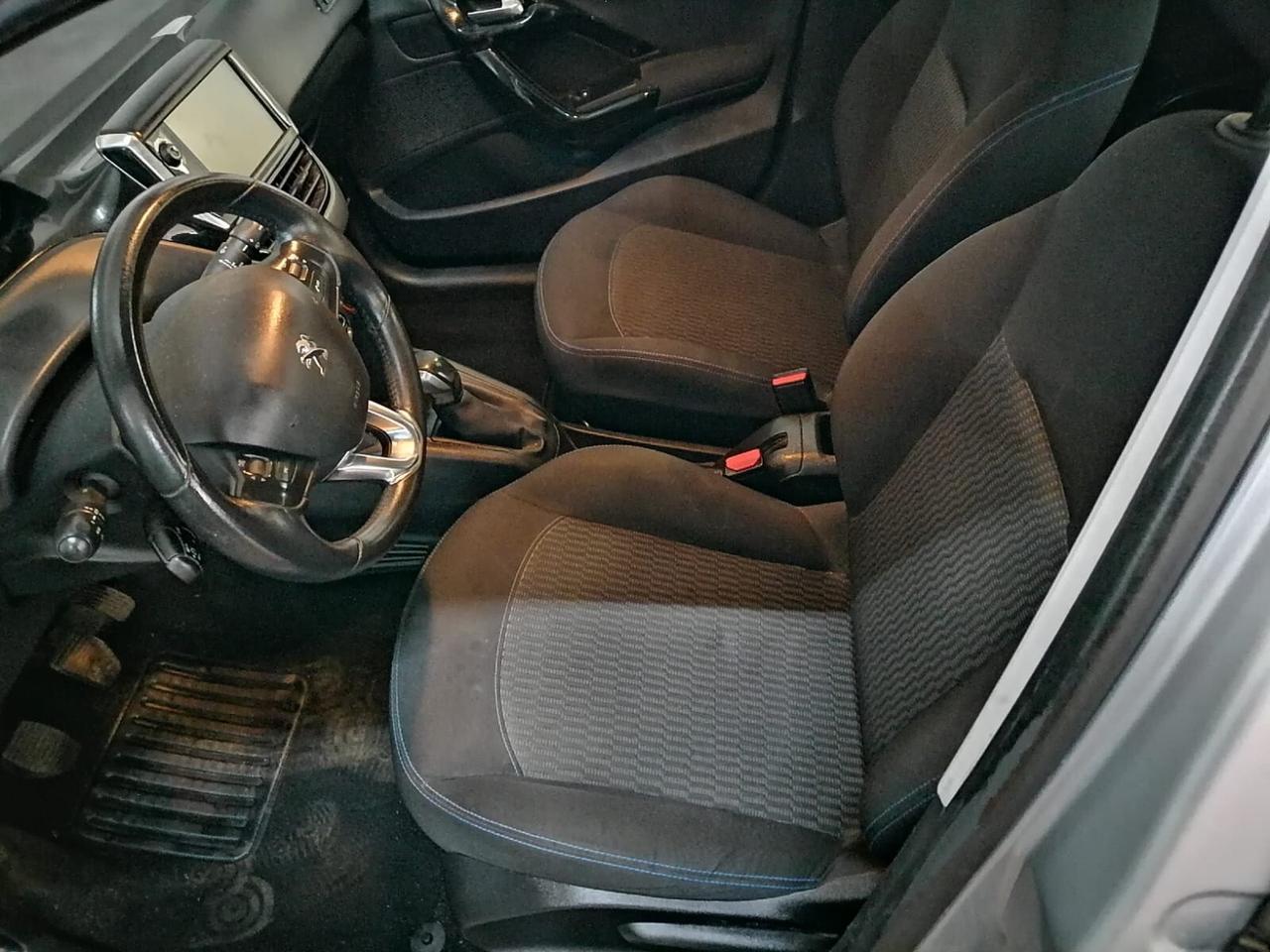 Peugeot 208 1.2 vti 82cv 5p allure OK NEOP