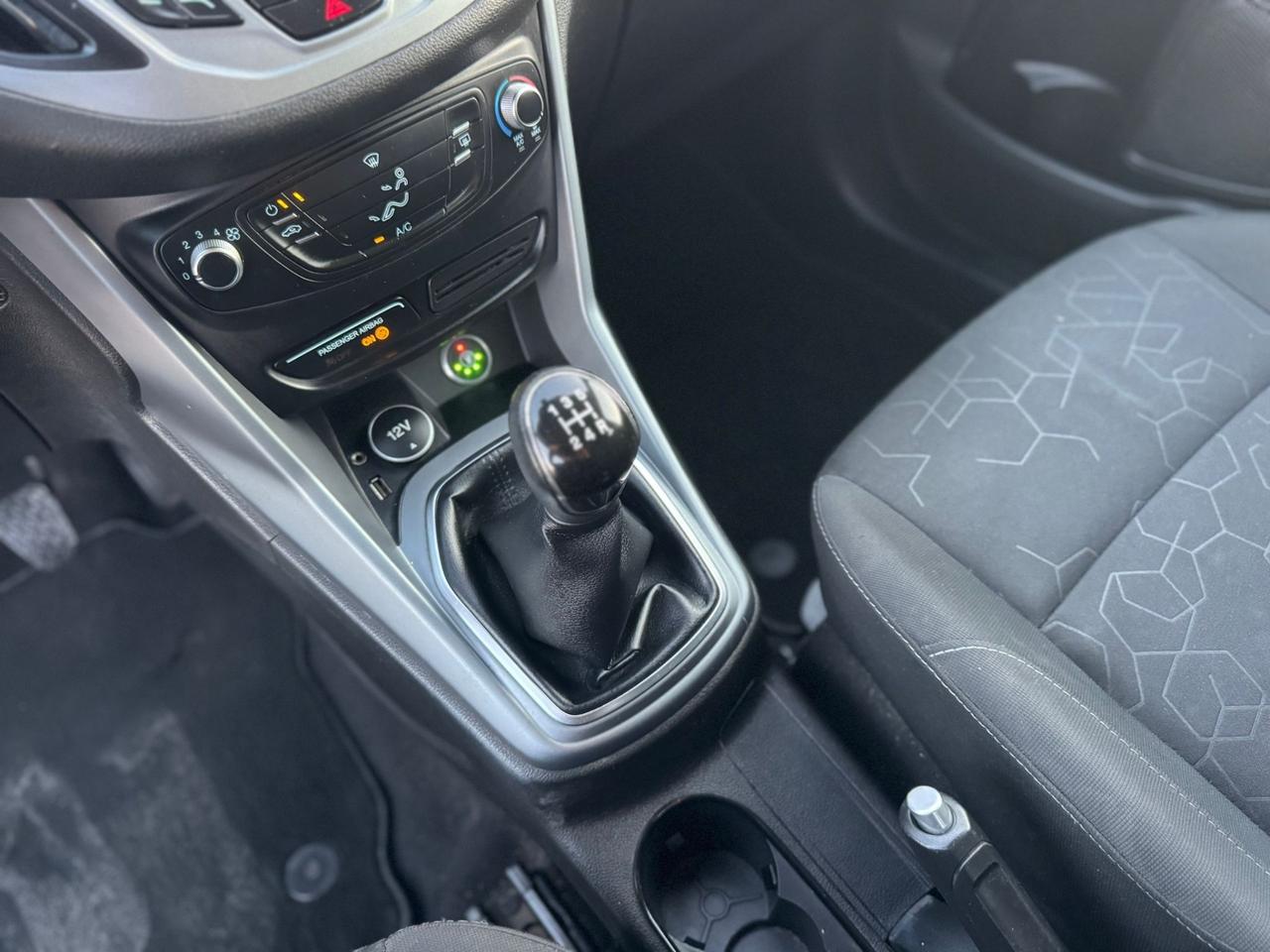 Ford B-Max 1.4 90 CV GPL Business Titanium