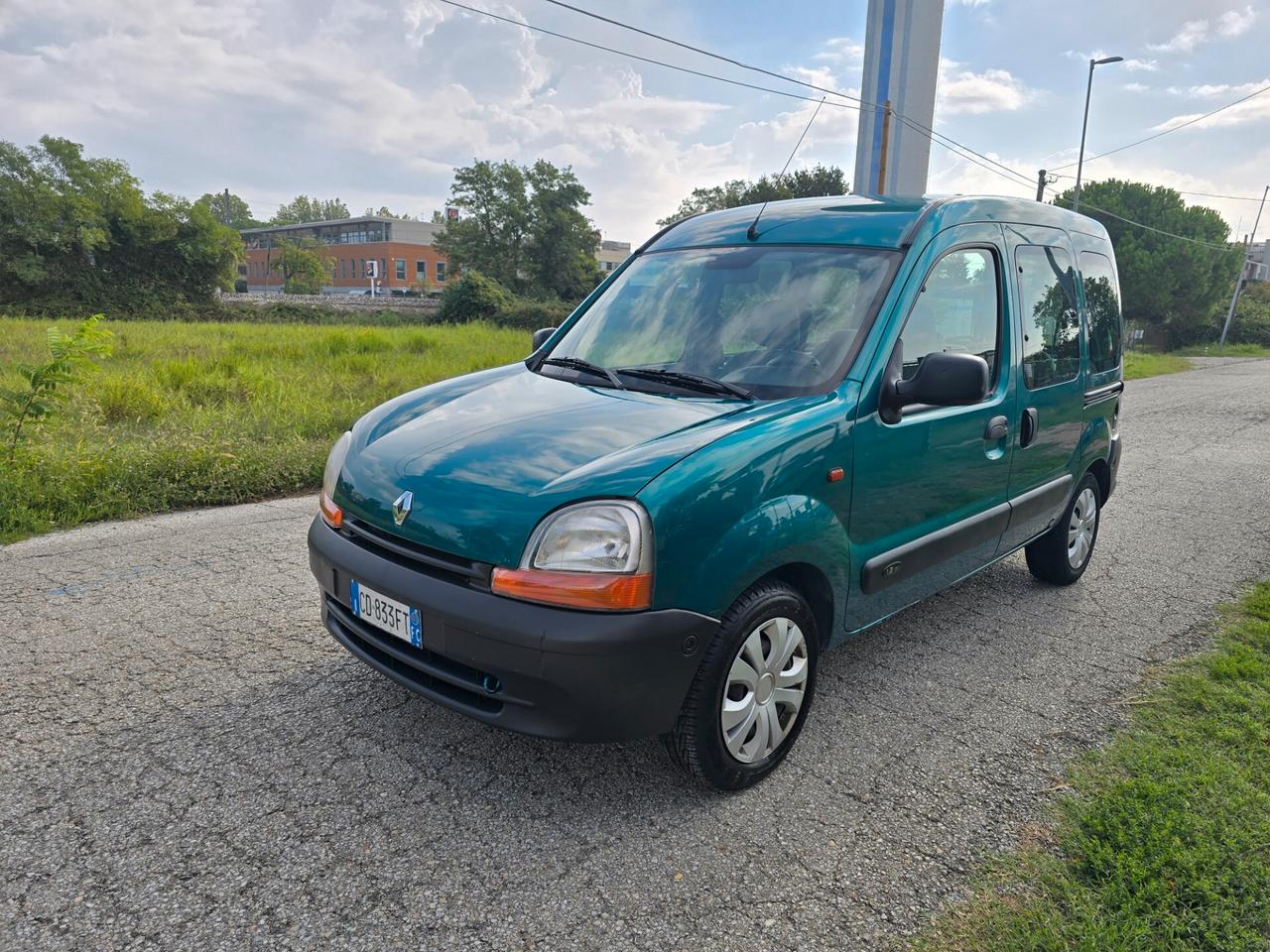 Renault Kangoo 1.2 Benzina con GARANZIA - NEOPATENTATI