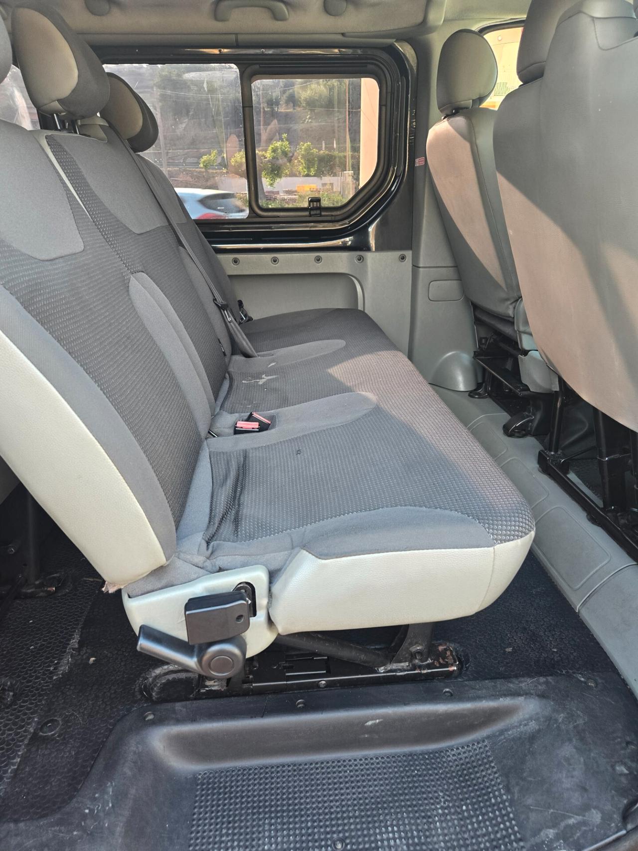 Opel Vivaro 29 2.0 CDTI PL-TN Combi 9 posti