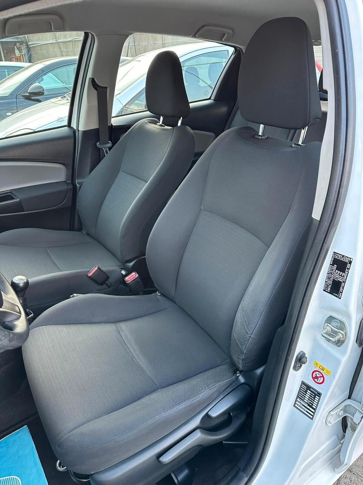 Toyota Yaris 1.0 5 porte - Unico proprietario