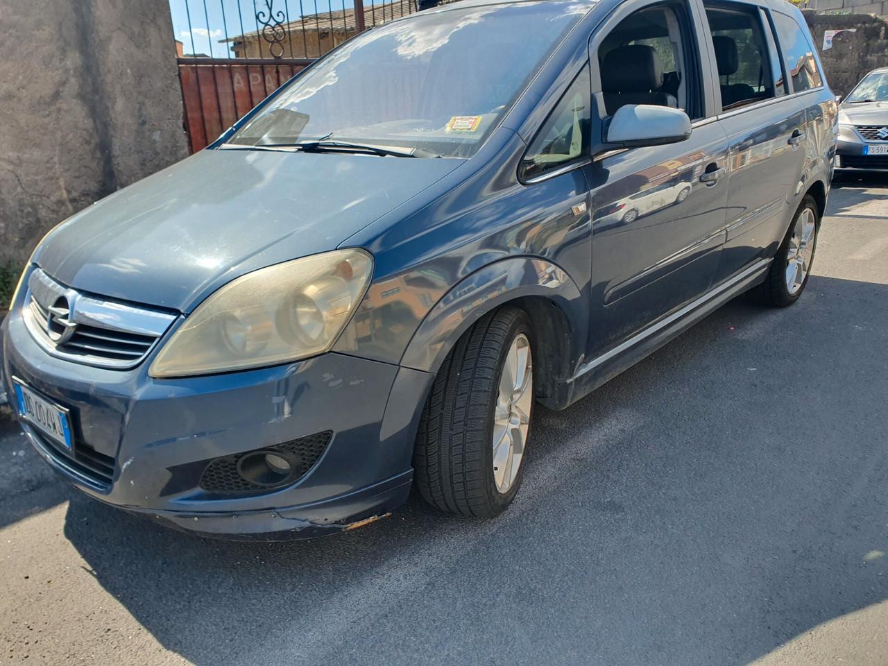 Opel Zafira 1.9 16V CDTI 150CV Cosmo 7 posti frizione nuova