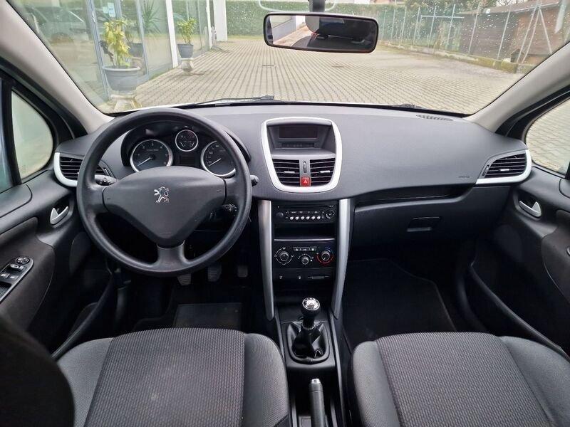 Peugeot 207 Plus 1.4 HDi 70CV 5 porte