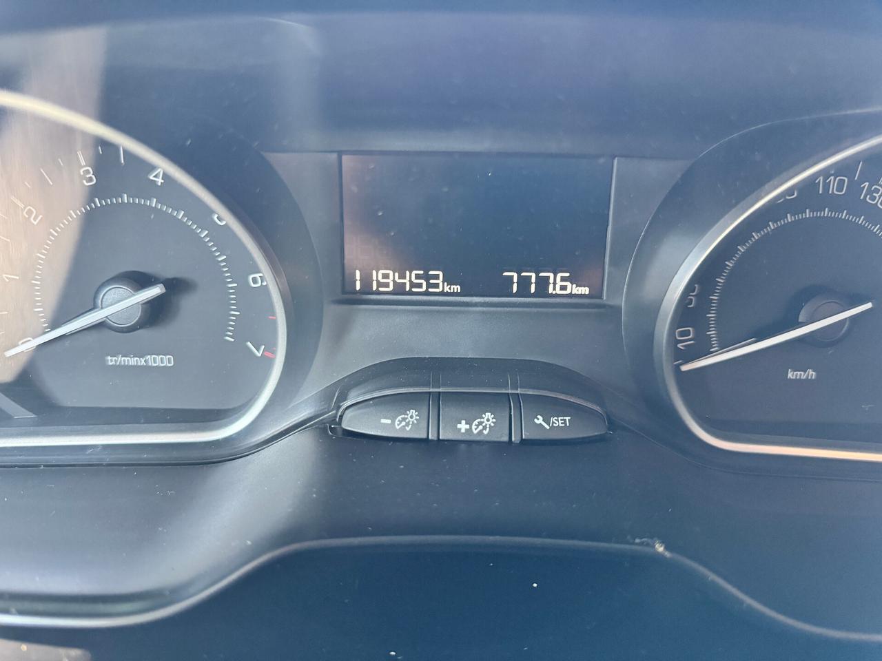 Peugeot 208 PureTech 82 5 porte Active