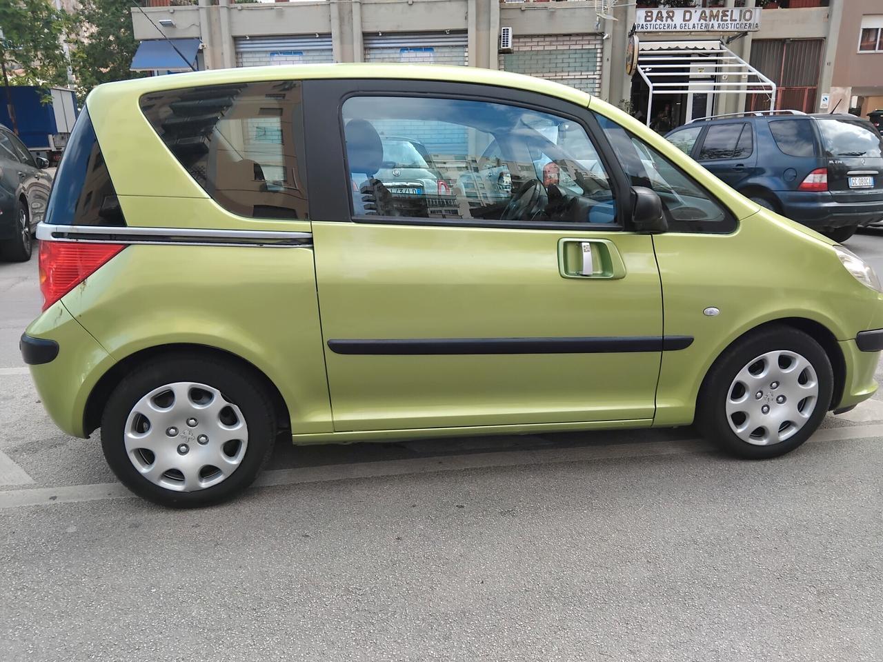 PEUGEOT 1007 TRENDY NEANCHE UN GRAFFIO