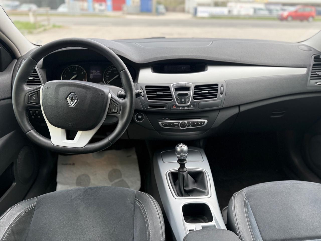 Renault Laguna 2.0 dCi 150CV SporTour Initiale