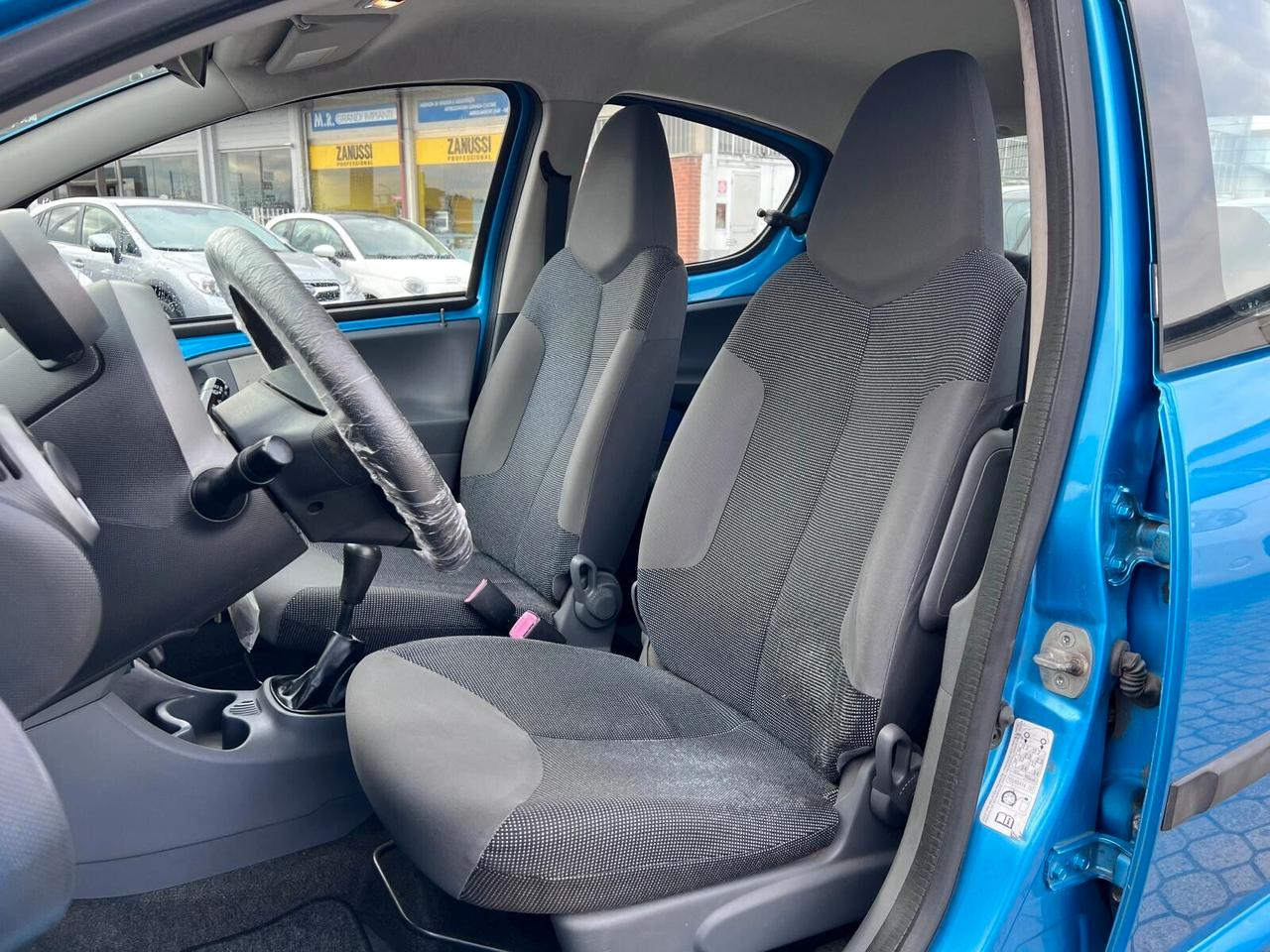 Peugeot 107 1.0 68CV 5p. Sweet Years