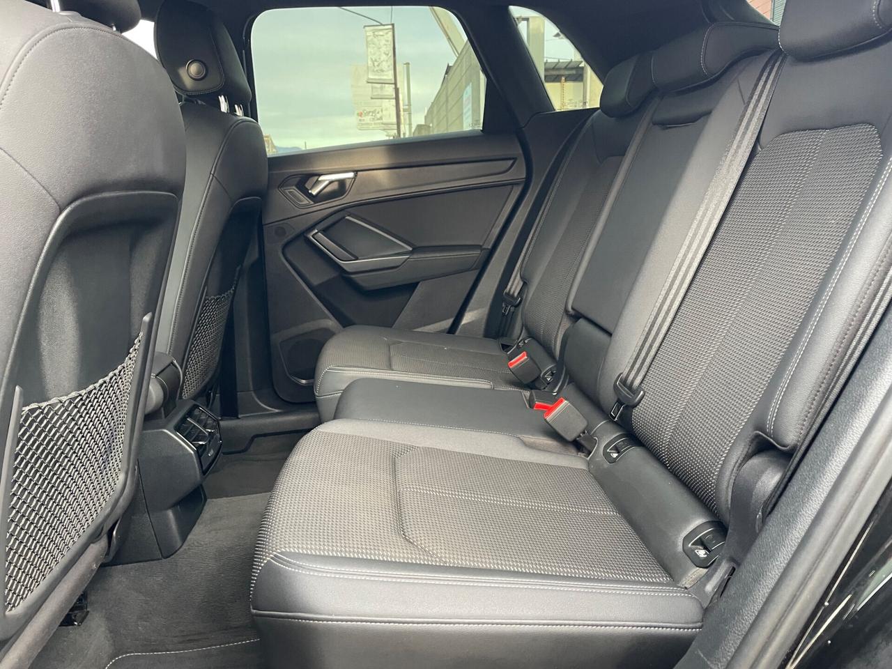 Audi Q3 35 TDI quattro S line edition