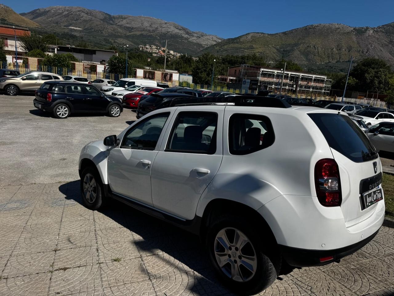 Dacia Duster 1.5 dCi 110CV 4x2 Ambiance garantita 12 mesin