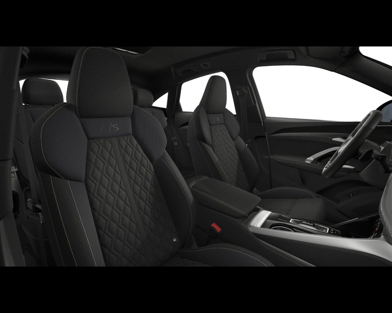AUDI Audi Q5 Sportback S line edition e-hybrid quattro 220 kW S tronic