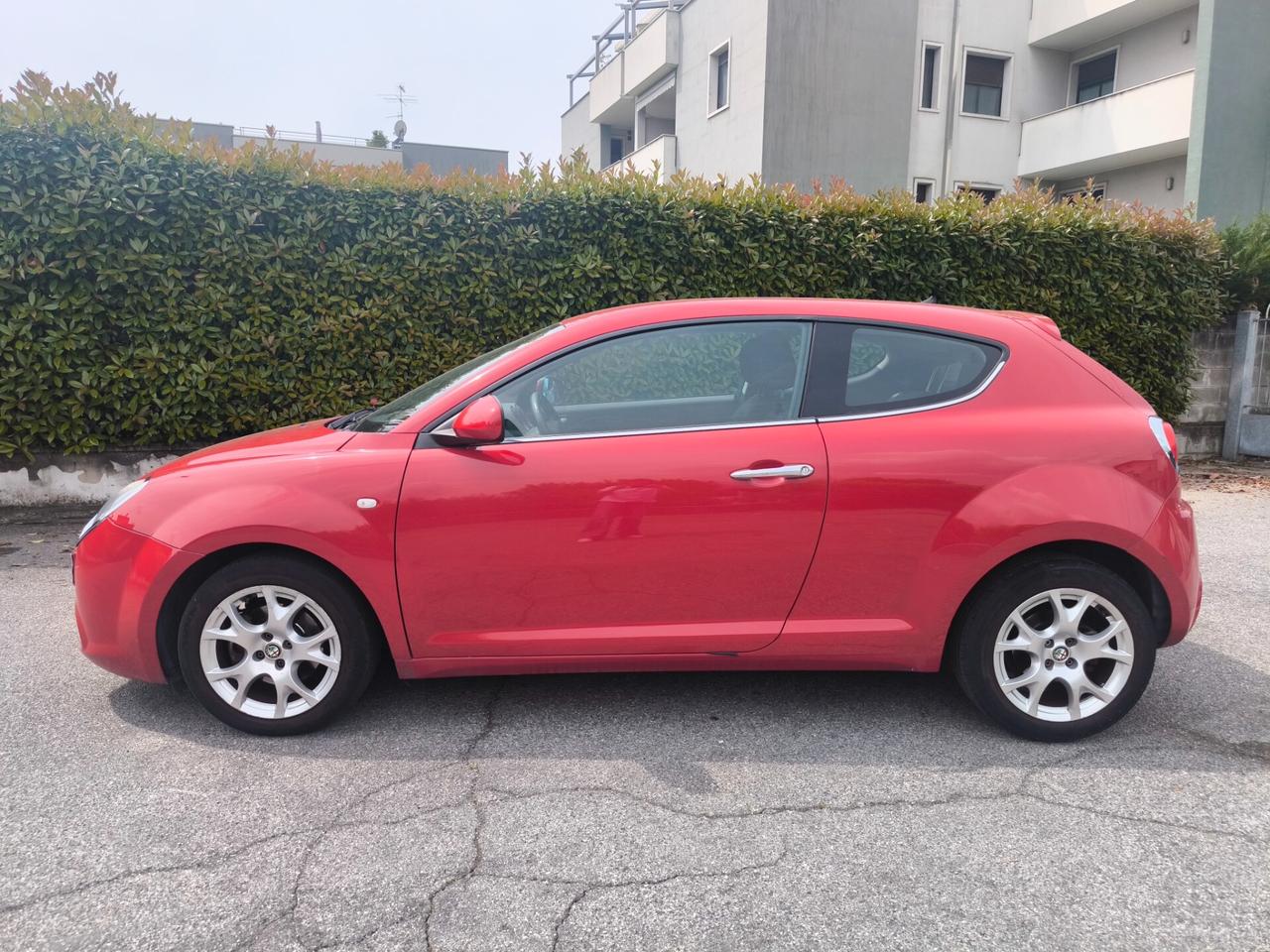 ALFA ROMEO MITO 1,3 MJT 85 CV-OK NEOPATENTATI