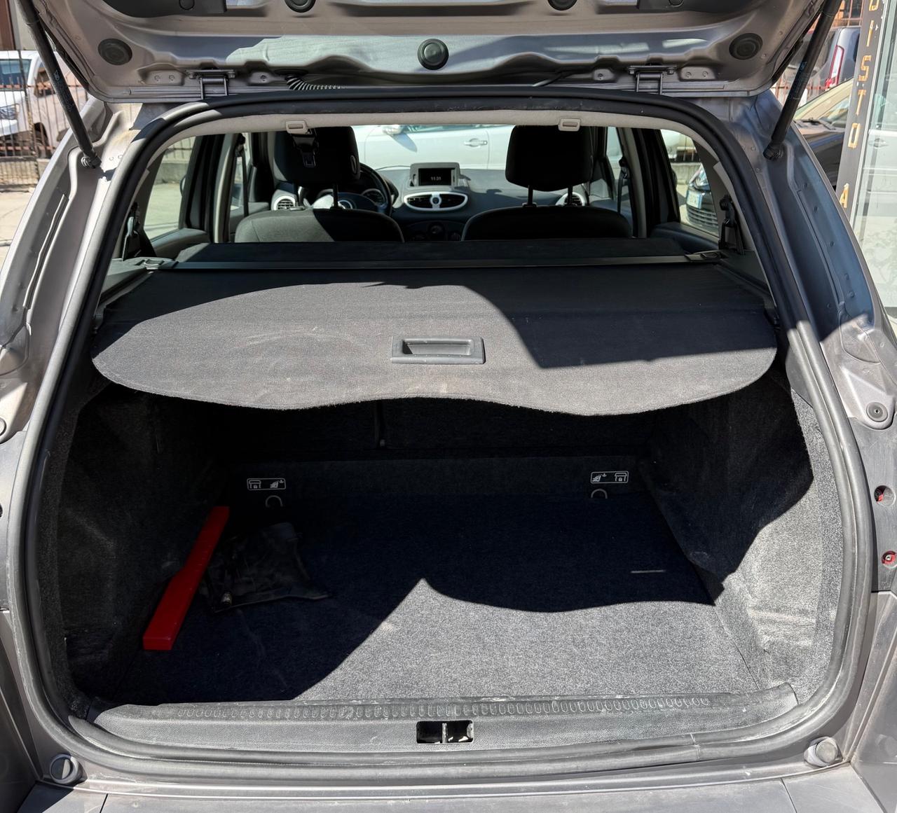 Renault Clio 1.2- SporTour-Tagliandata-Revisionata-Garanzia