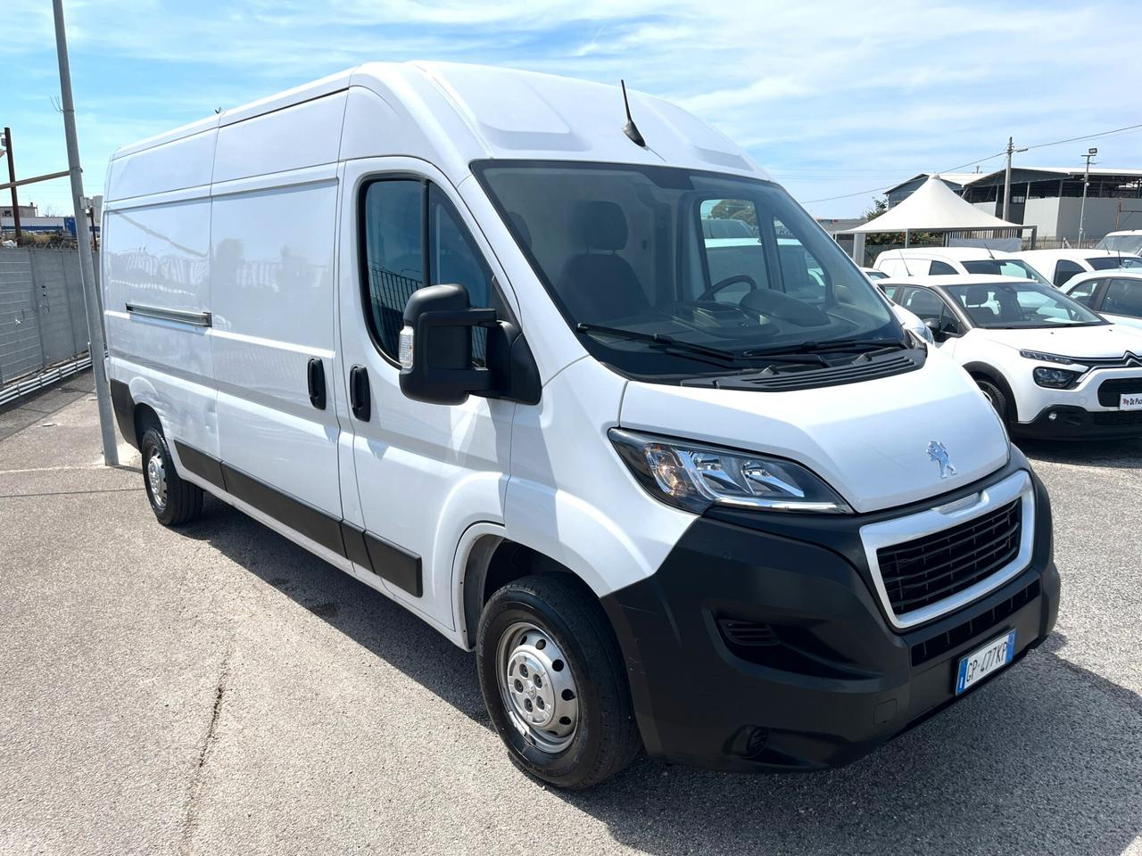 Peugeot Boxer 335 2.2 BlueHDi 140 S&S PLM-TM Furgone