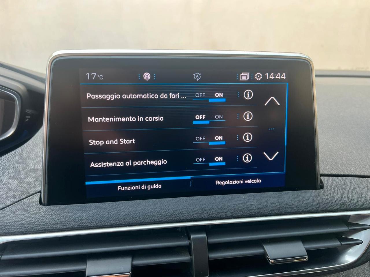 PEUGEOT 3008 1.5 BlueHDi 120CV 2018!!! ALLURE!!!