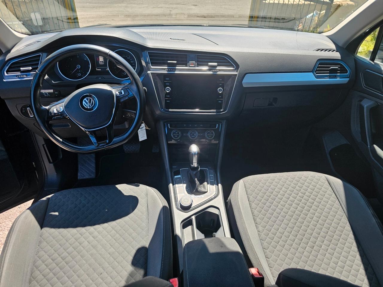 Volkswagen Tiguan 2.0 TDI SCR DSG 4MOTION Business BMT