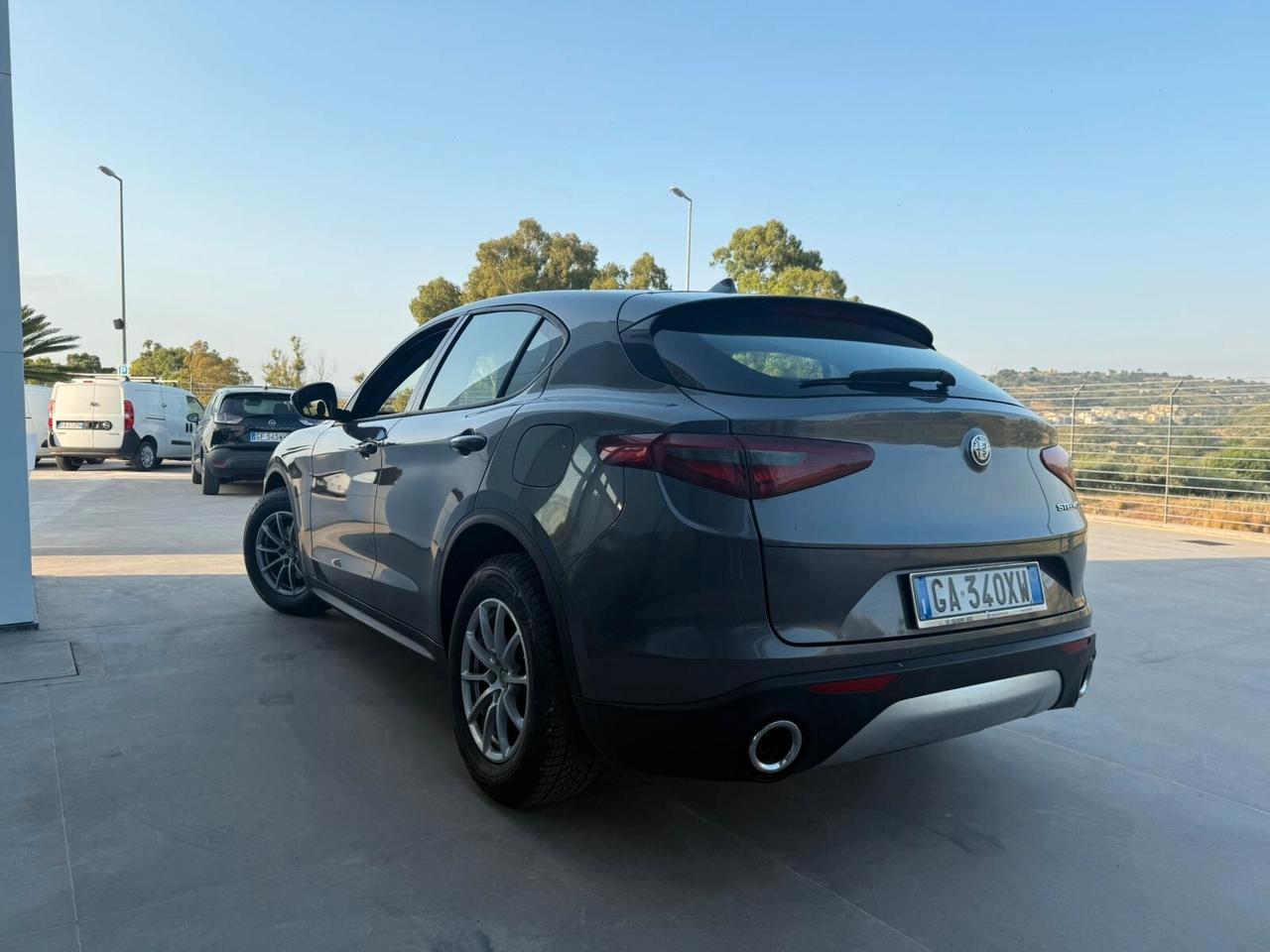 Alfa Romeo Stelvio 2.2 Turbodiesel 190 CV AT8 RWD Business
