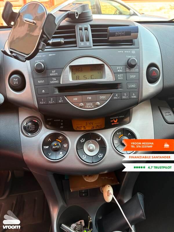 TOYOTA RAV4 3ª serie RAV4 Crossover 2.2 D-4D 1...