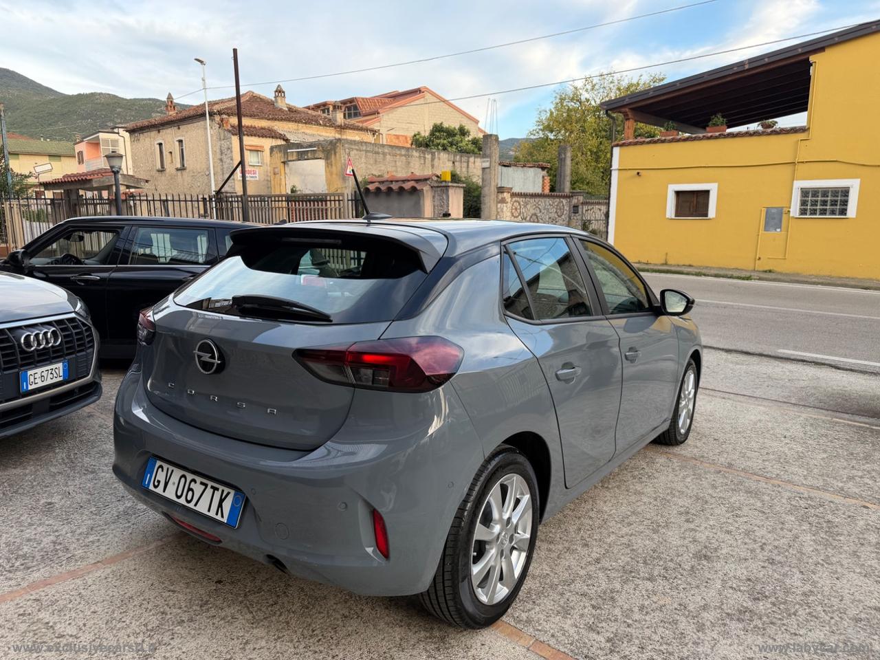 OPEL Corsa 1.2 Edition