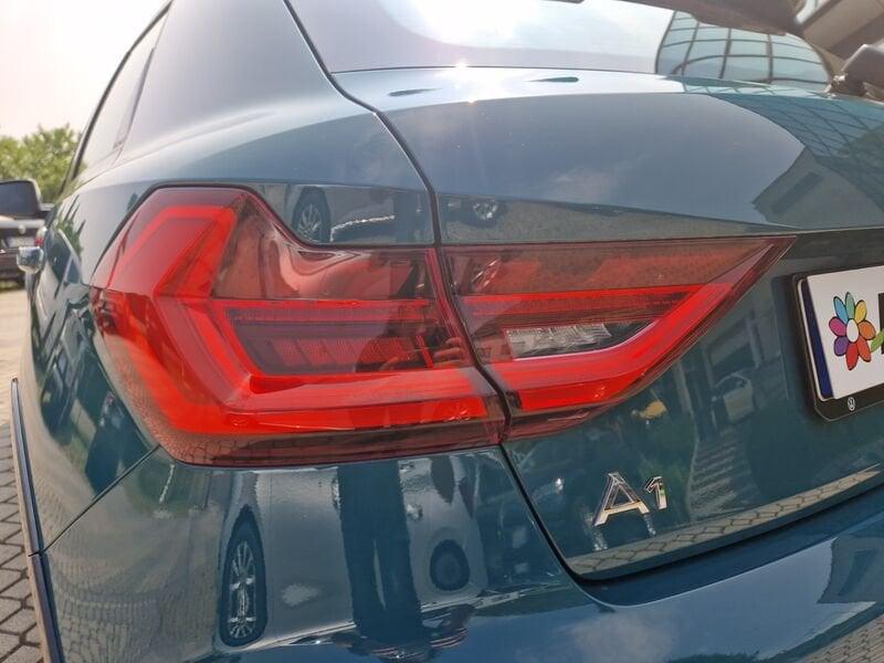 Audi A1 citycarver 35 TFSI Admired