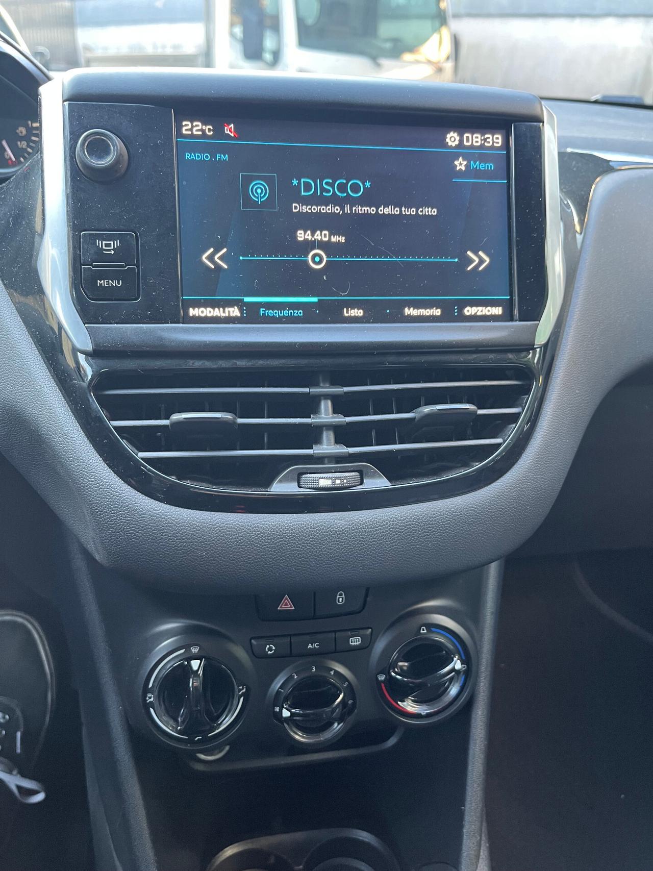 Peugeot 208 PureTech 82 Stop&Start 5 porte Allure