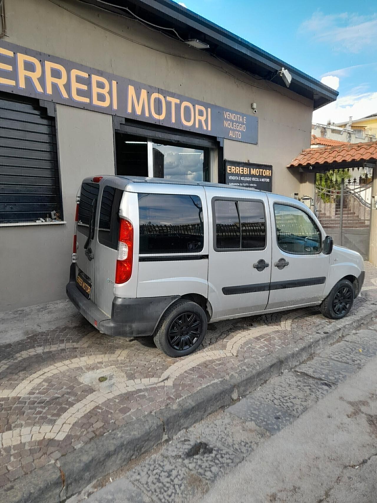 Fiat Doblo Doblò 1.6 16V Natural Power Active