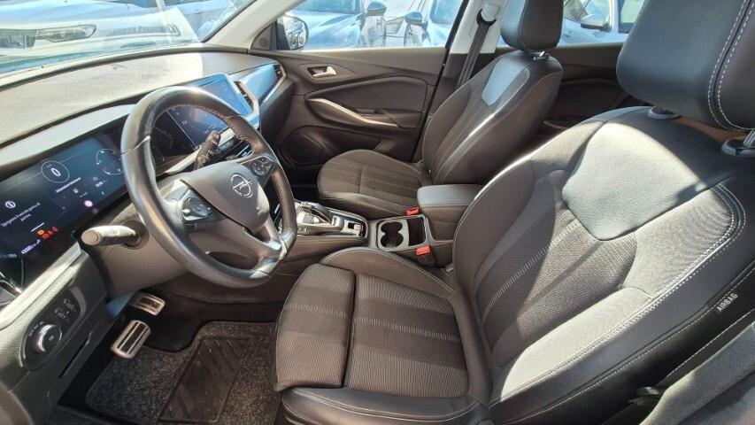 Opel Grandland 1.5 diesel Ecotec aut. Business Elegance - 2023
