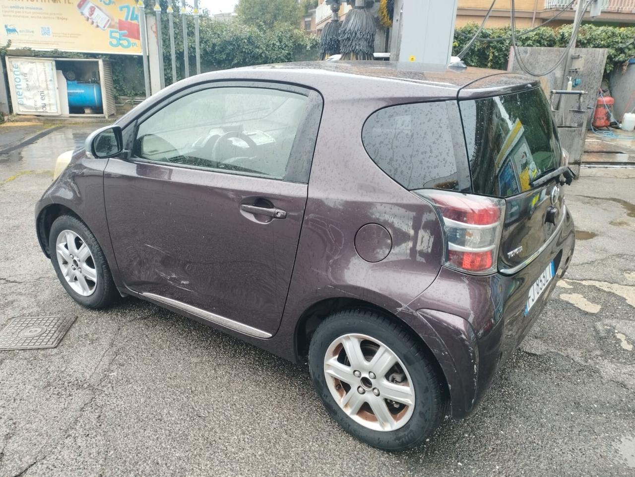 Toyota iQ 1.0 Sol