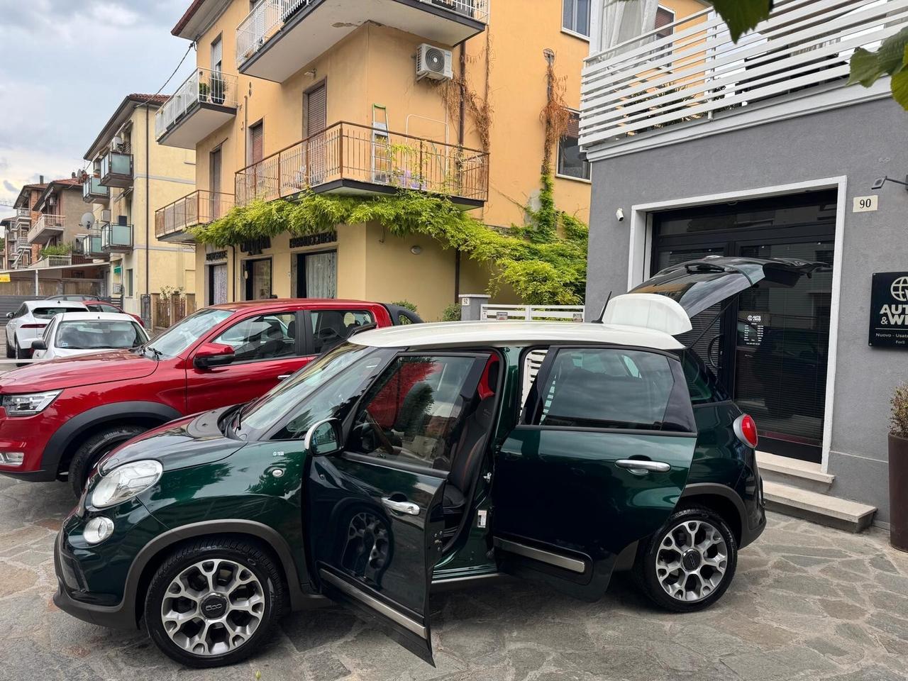 FIAT 500L 1.6 Multijet 120cv TREKKING NEOPATENTATI