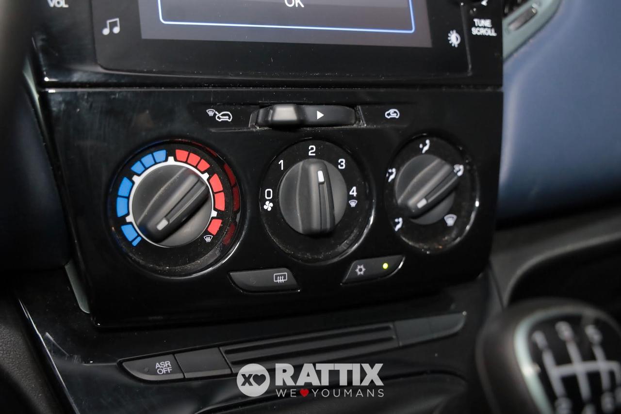 Lancia Ypsilon 1.0 Firefly Hybrid 70CV Platino