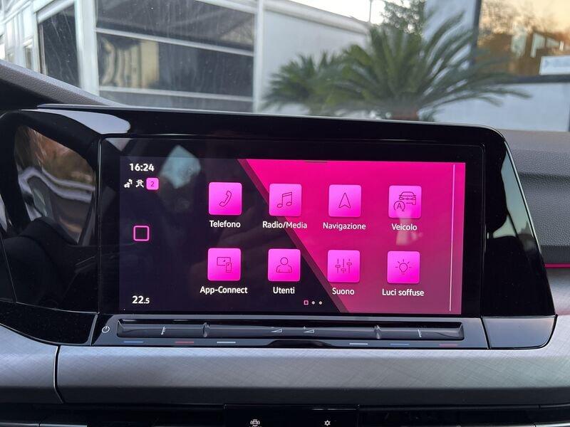 Volkswagen Golf VIII 2020 1.5 tsi evo Life 130cv