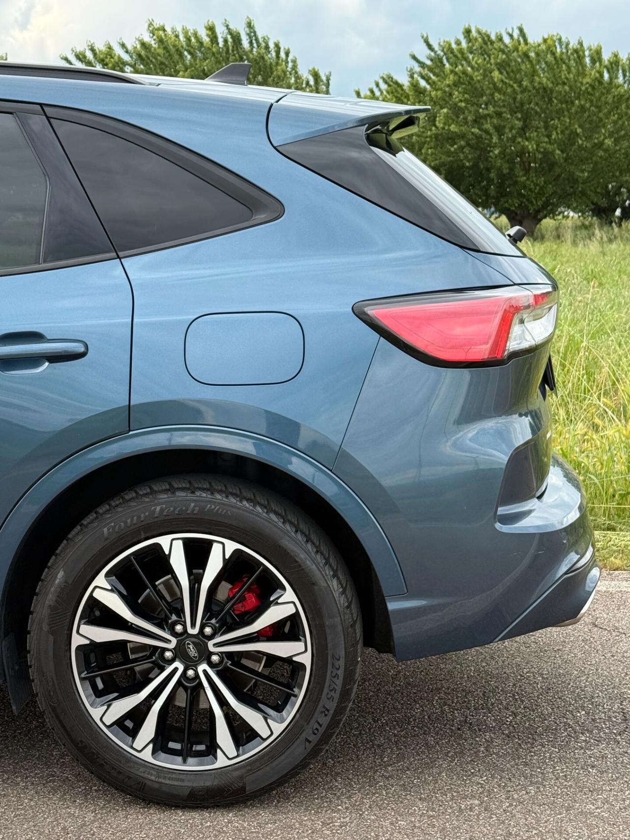 Ford Kuga 2.0 EcoBlue Hybrid 150 CV 2WD ST-Line STUPENDA