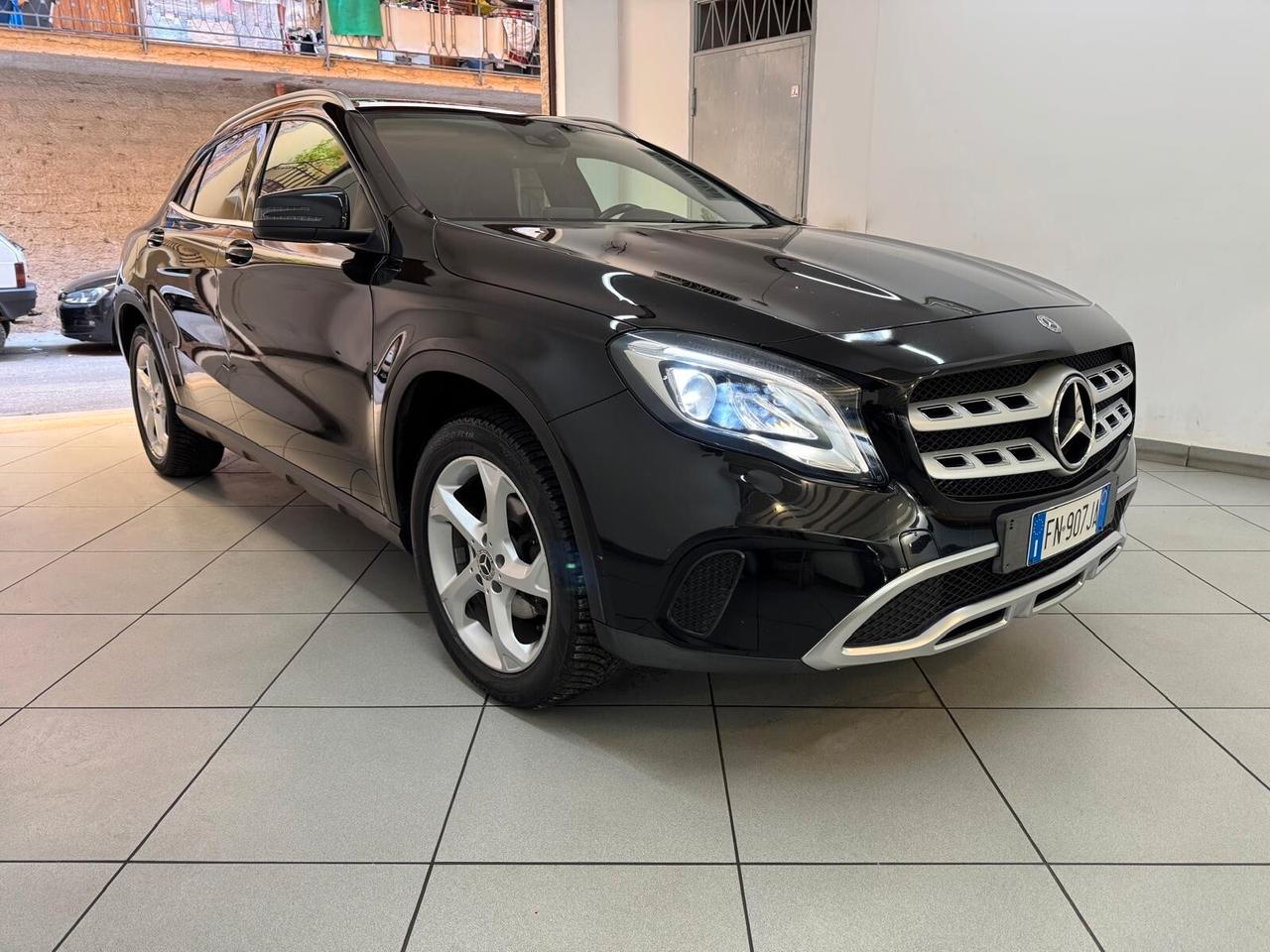 Mercedes-benz GLA 200 d 4Matic Tetto apribile 2018