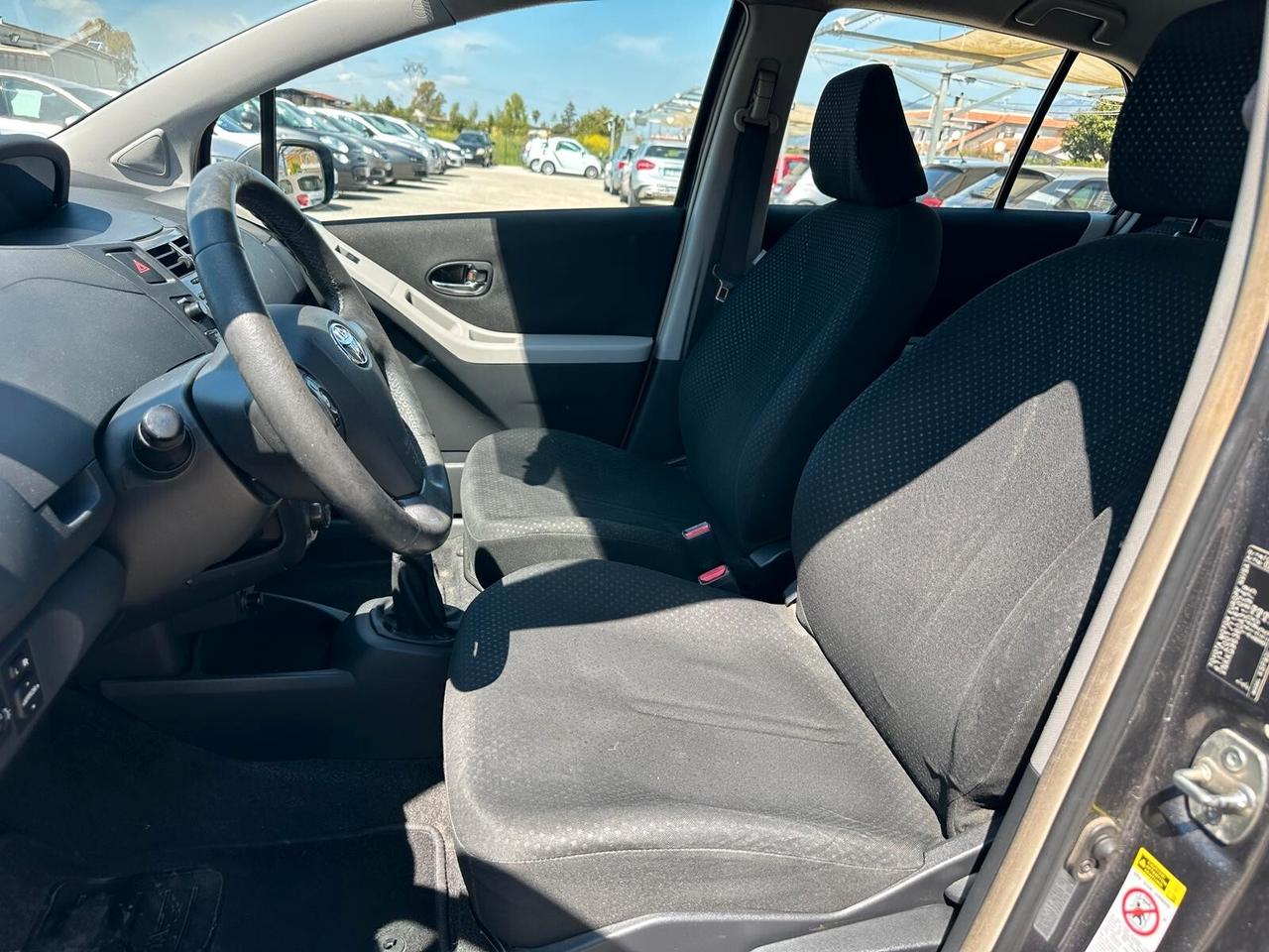 Toyota Yaris 1.0 Benzina