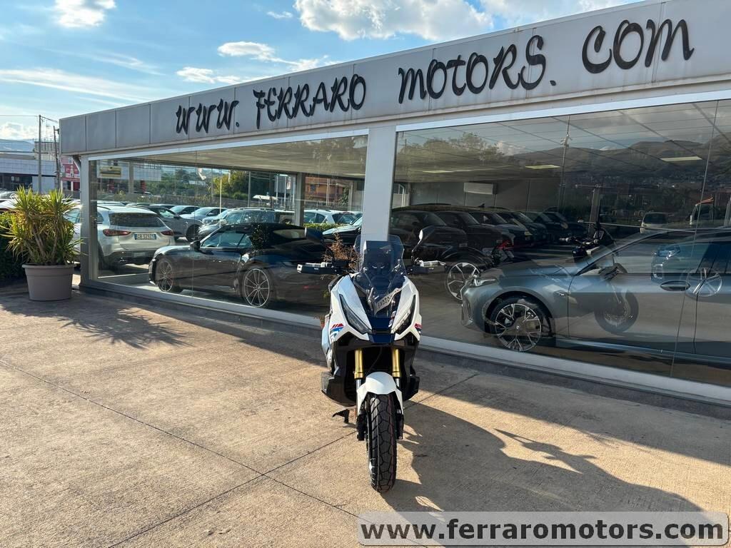 Honda X-ADV 750 limited edition 2025/ KM 0 Tuo a soli 139 Euro al mese