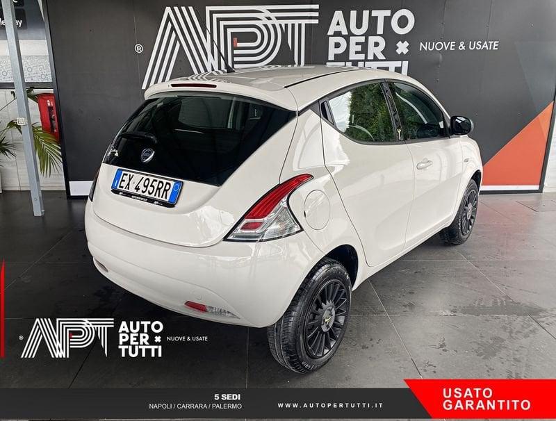 Lancia Ypsilon Ypsilon 0.9 t.air Elefantino ecochic metano 80cv E