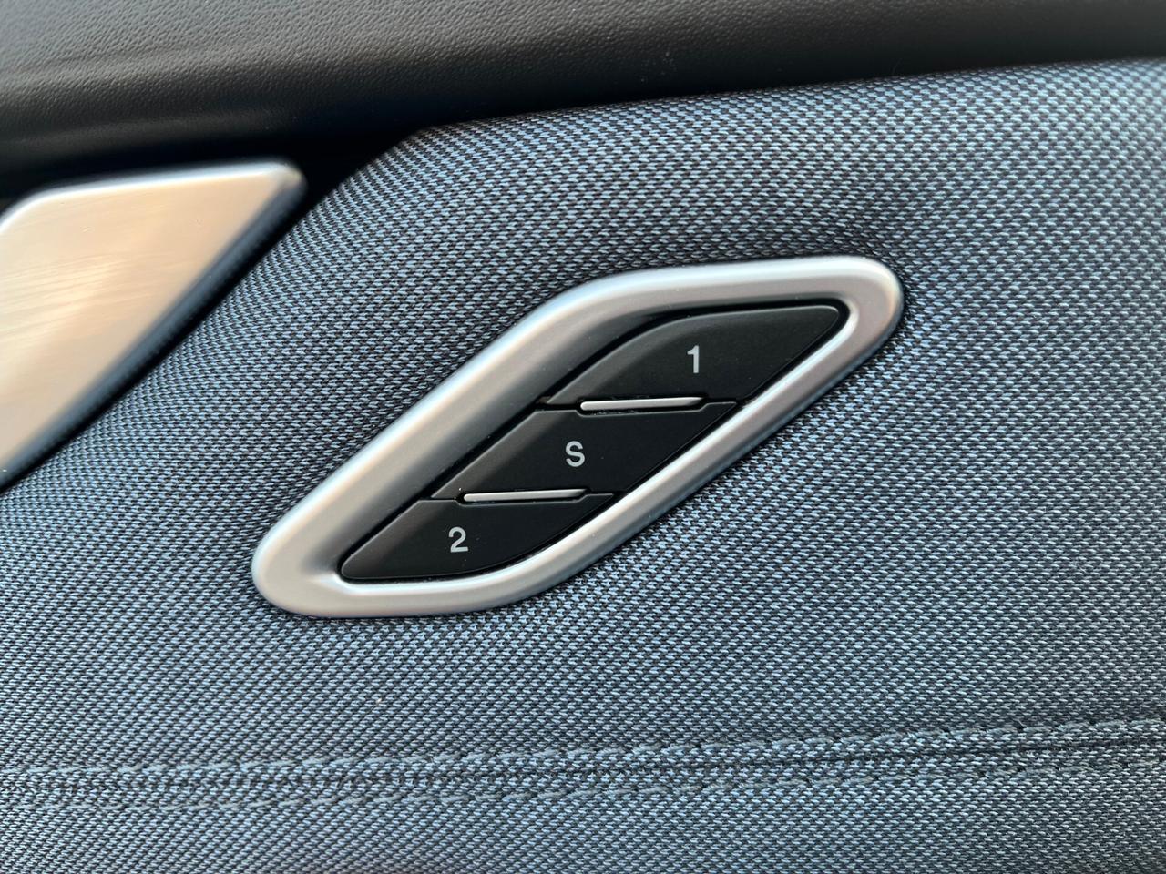 MASERATI LEVANTE 250cv AWD GRANLUSSO
