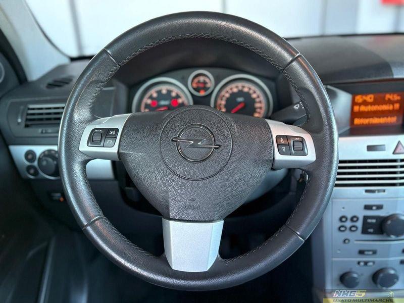 Opel Astra Astra 1.4 16V GPL-TECH 5 porte Enjoy