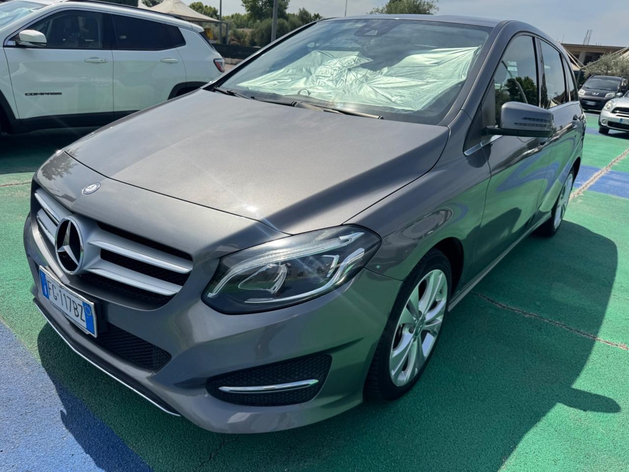 Mercedes-benz B 200 d Automatic Premium