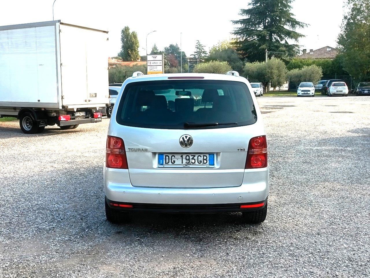 Volkswagen Touran 1.4 tsi Highline 7 Posti UNIPROPRIETARIO