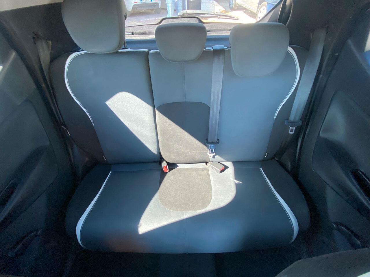 Lancia Ypsilon 1.3 MJT 16V 95 CV 5 porte S&S Platinum