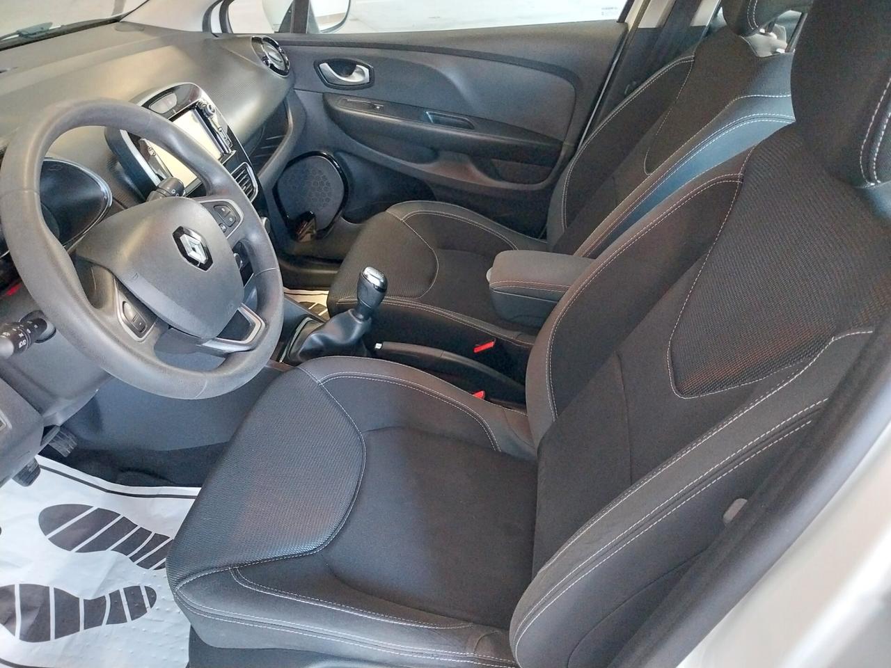 Renault Clio dCi 8V 90CV Start&Stop 5 porte Energy Excite - ok neopatentati