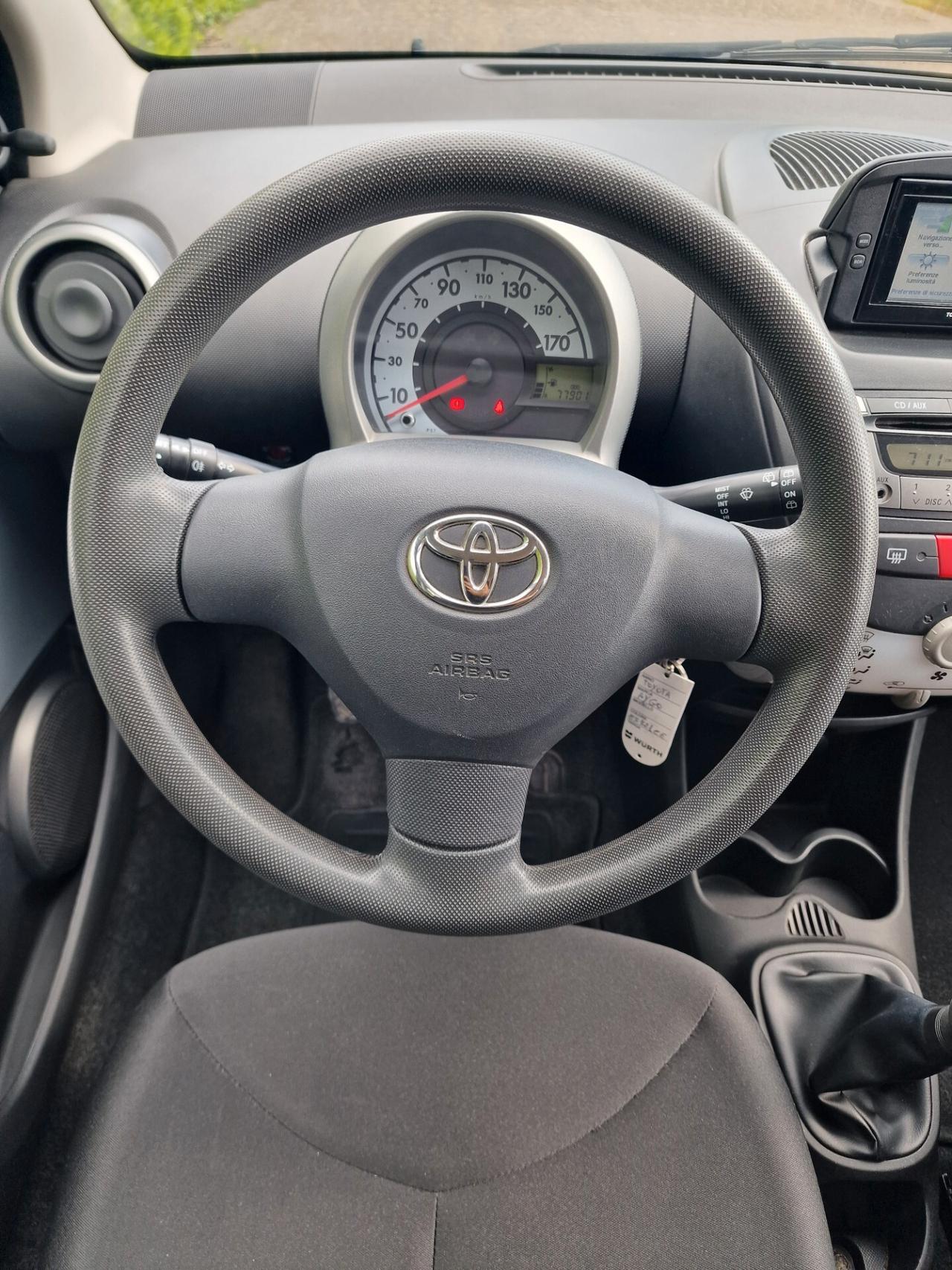 Toyota Aygo 1.0 69cv 5p 77000km