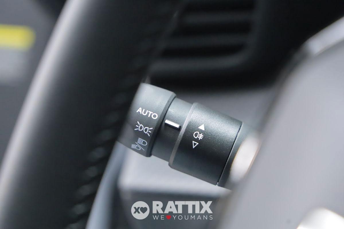 Peugeot 2008 1.2 puretech 100CV Allure