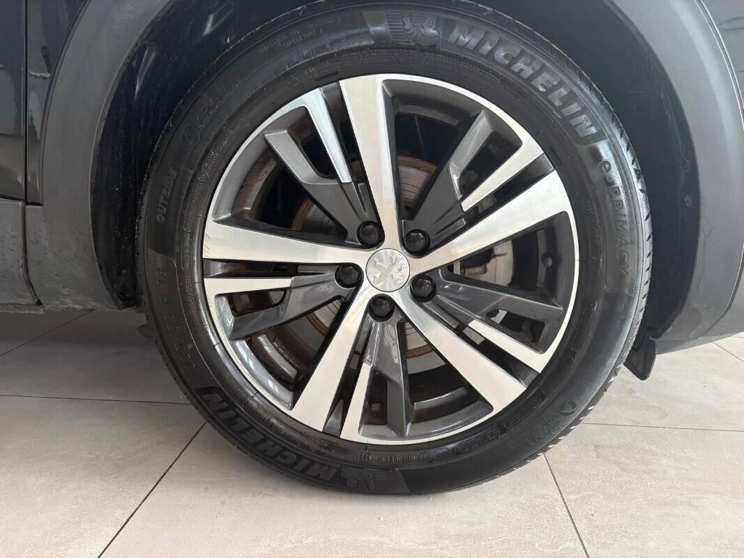 Peugeot 5008 PureTech Turbo 130 S&S Allure Pack