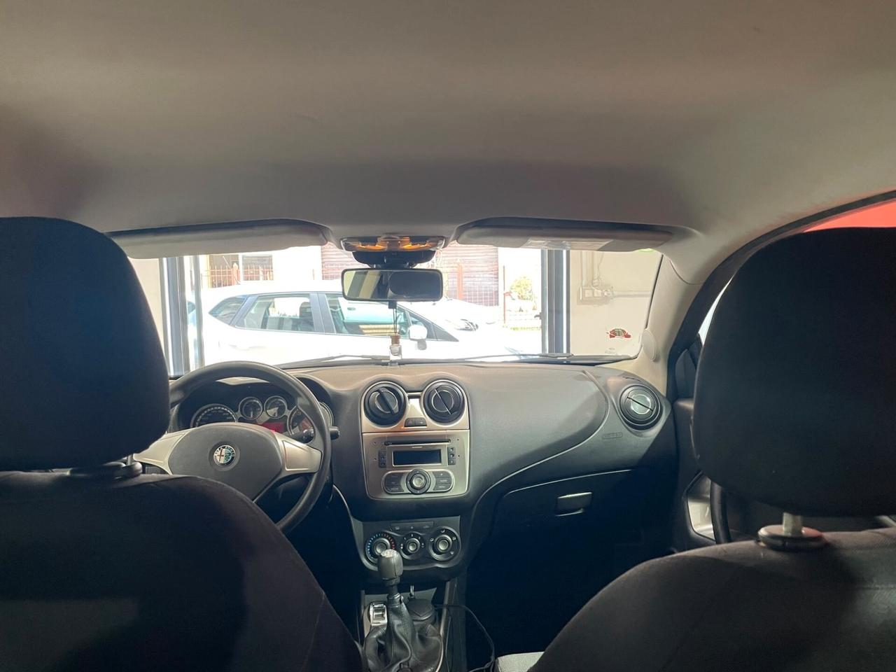 Alfa Romeo MiTo 1.3 JTDm 16V 90 CV Distinctive Sport Pack