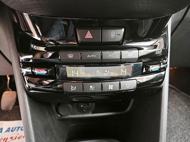PEUGEOT 2008 1.6 HDi 100 cv *89.000 KM* - 2017