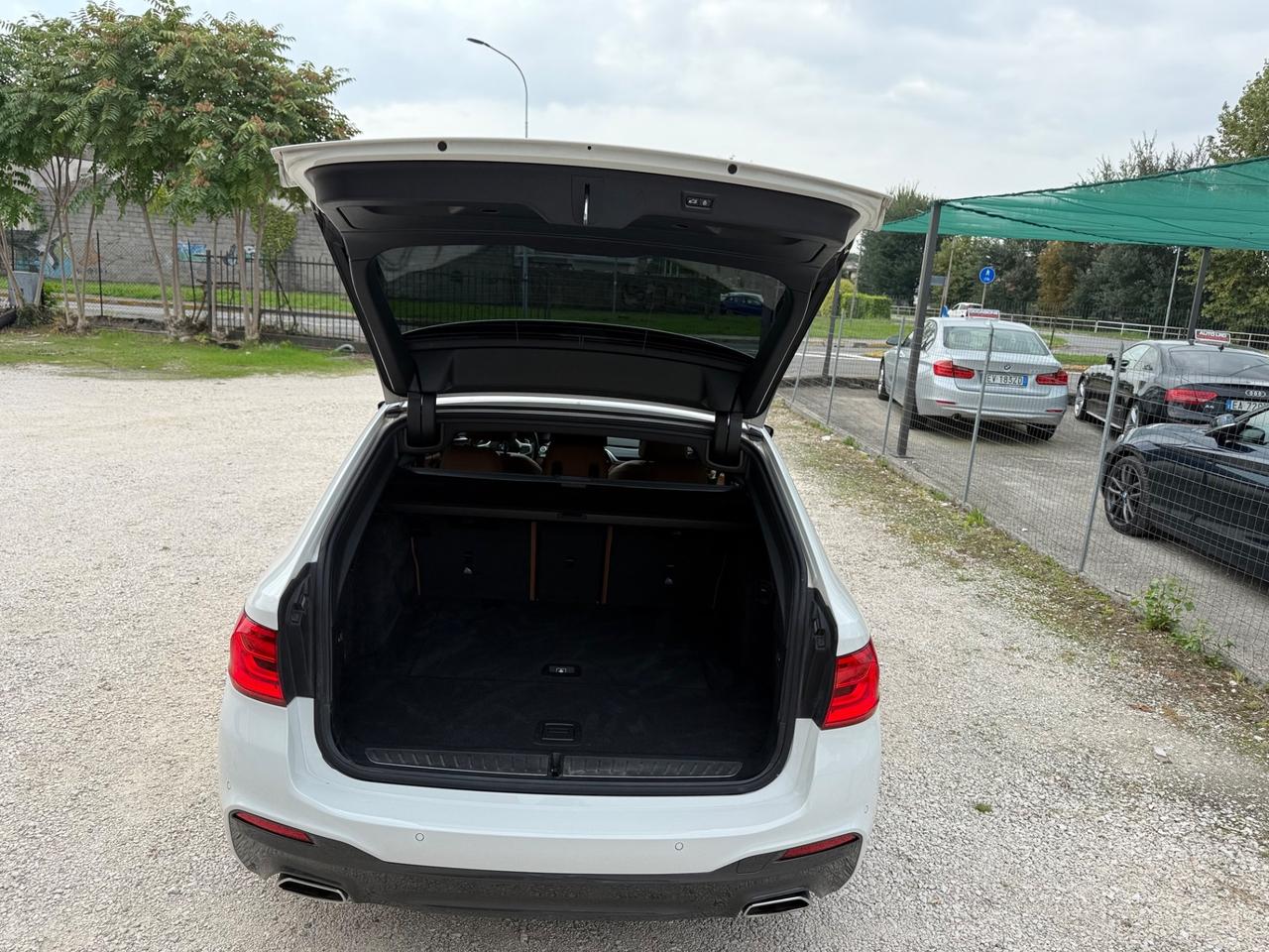 Bmw 520d xDrive Touring Msport Navi*led*Pelle*Top
